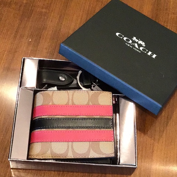 Coach ID Billfold Wallet and Key fob valet Box set - Picture 2 of 4